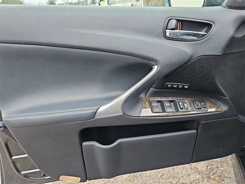 Used 2011 Lexus IS 250 AWD image 13