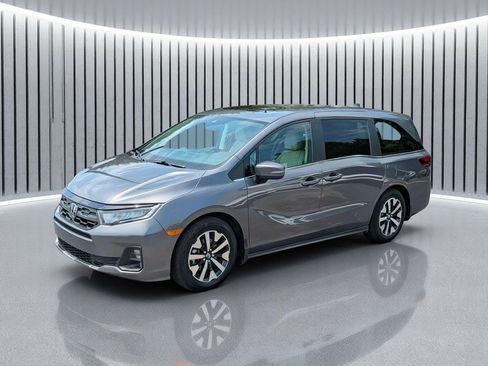 Certified 2025 Honda Odyssey EX-L image 11