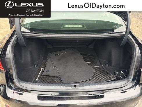 Used 2016 Lexus IS 300 AWD image 37