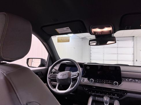 Used 2024 Chevrolet Colorado ZR2 w/ Safety Package AWD/4WD image 27