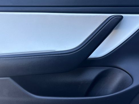 Used 2019 Tesla Model 3 Long Range AWD/4WD image 11