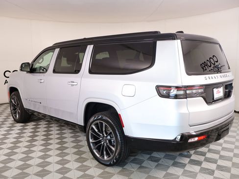 Used 2024 Jeep Grand Wagoneer L Series III w/ Rear Seat Video Group 1 image 26