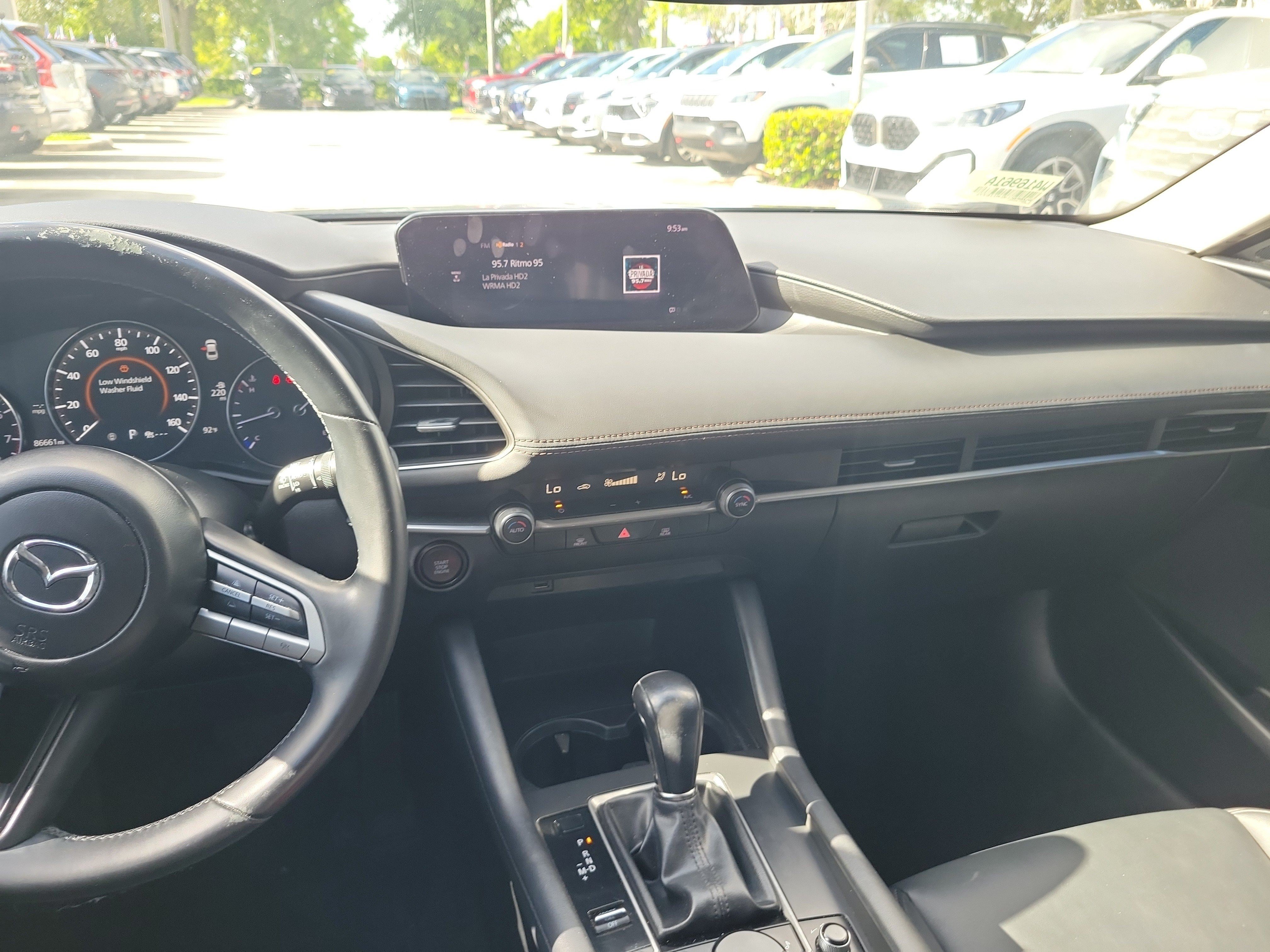 Used 2020 MAZDA MAZDA3 Sedan w/ Select Package FWD image 18