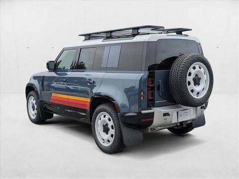 New 2025 Land Rover Defender 110 S image 9