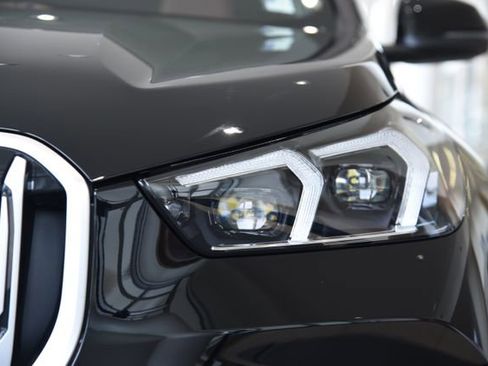 Used 2026 BMW X1 xDrive28i w/ Technology Package image 7