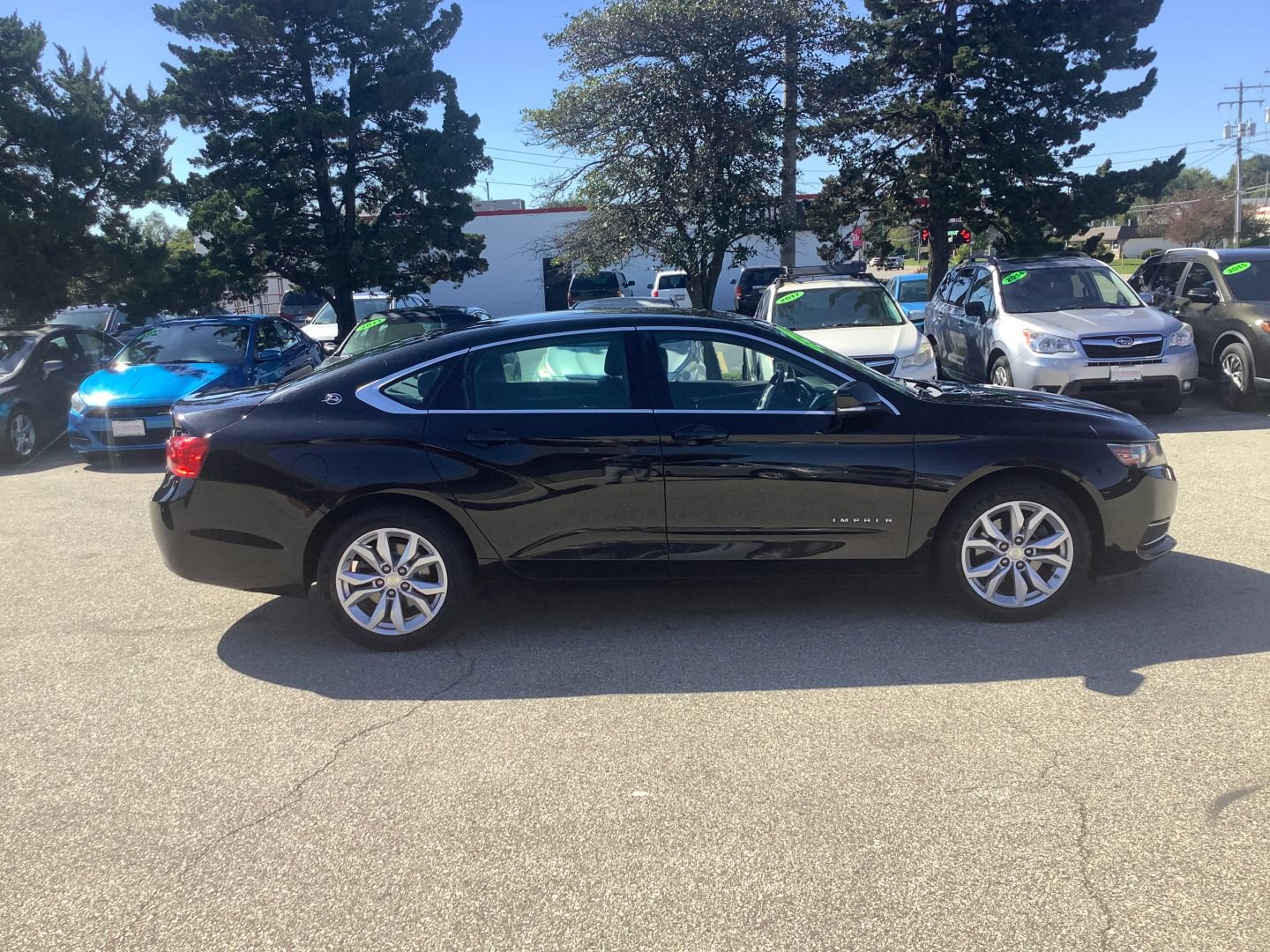 Used 2017 Chevrolet Impala LT FWD image 11