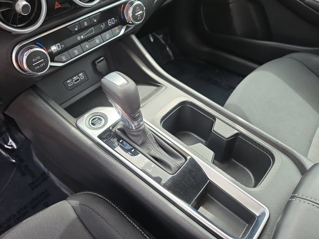 Used 2023 Nissan Sentra SV w/ All-Weather Package FWD image 21