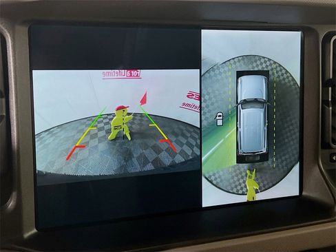 Used 2024 Ford Bronco Wildtrak image 6