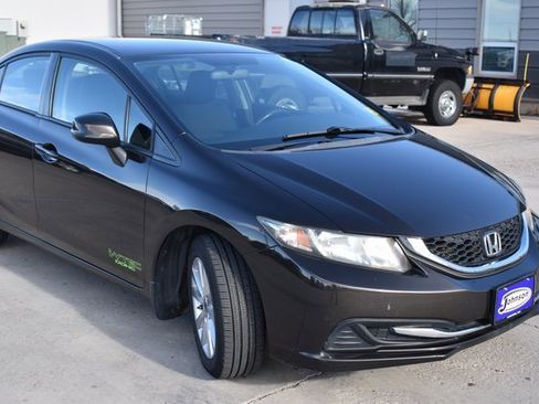 Used 2013 Honda Civic LX image 3