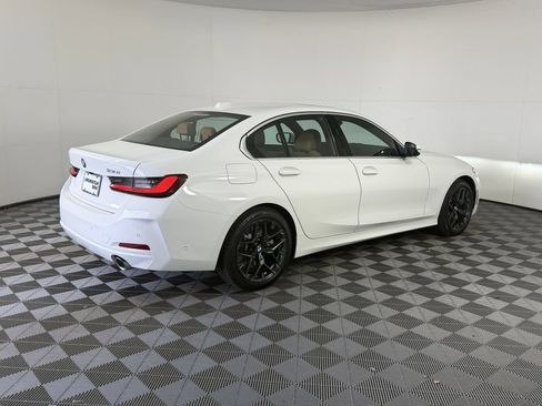 Used 2026 BMW 330i Sedan w/ Convenience Package RWD image 9