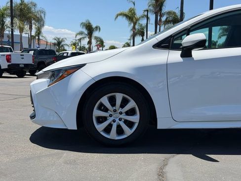Used 2026 Toyota Corolla LE FWD image 21