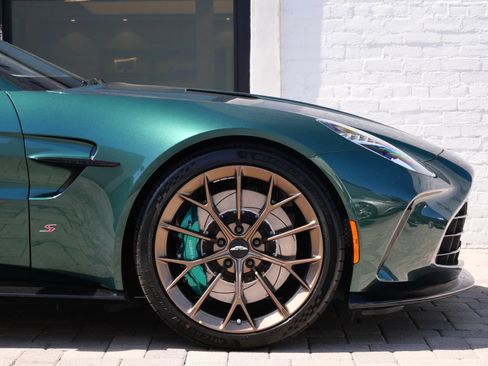 New 2026 Aston Martin V8 Vantage S RWD image 4