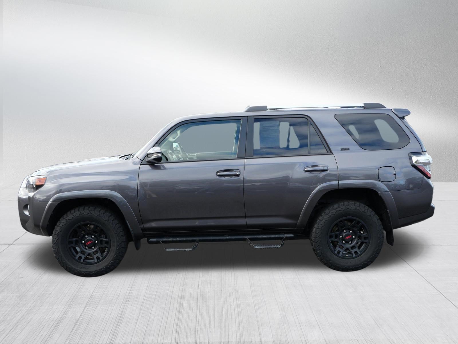 Certified 2021 Toyota 4Runner SR5 Premium w/ Moonroof Package AWD/4WD image 4