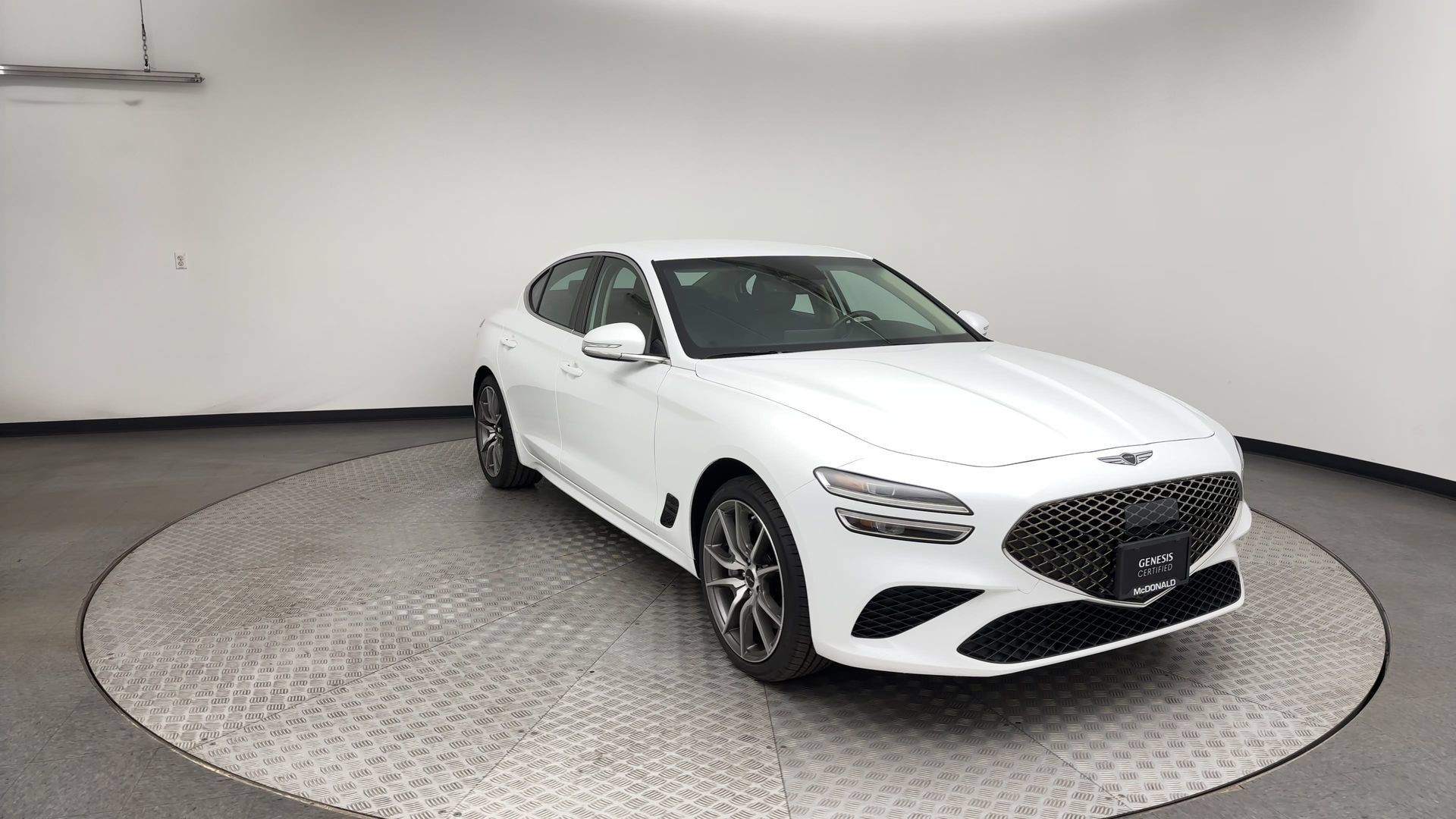 Certified 2026 Genesis G70 2.5T AWD/4WD image 8