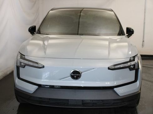 Used 2025 Volvo EX30 Ultra w/ Climate Package AWD/4WD image 3