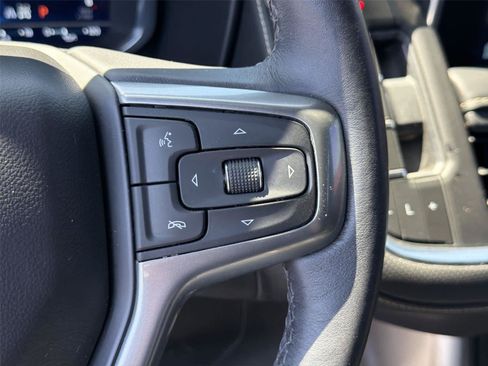 Used 2022 Chevrolet Tahoe Premier AWD/4WD image 35