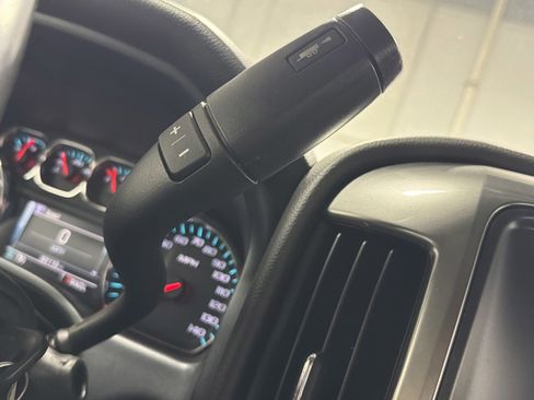 Used 2018 Chevrolet Silverado 1500 LT w/ All Star Edition image 24