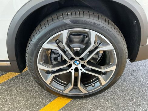 New 2026 BMW X5 xDrive50e AWD/4WD image 22