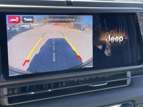 Used 2024 Jeep Wrangler High Altitude image 28