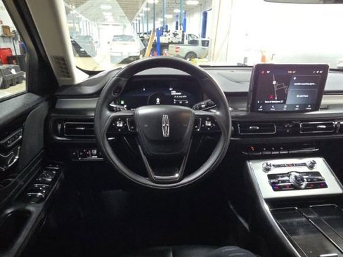 Certified 2023 Lincoln Aviator AWD w/ Elements Package image 36