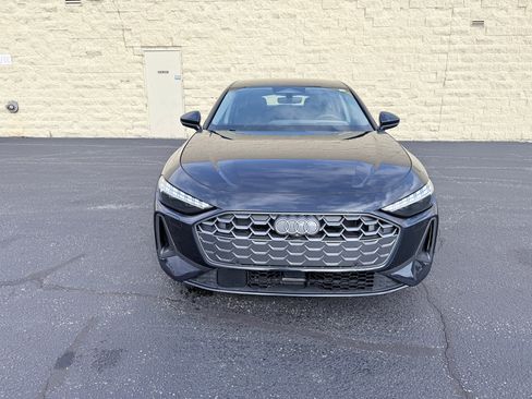 Used 2025 Audi A5 2.0T Premium Plus image 8