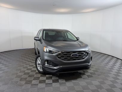 Used 2022 Ford Edge SEL w/ Convenience Package