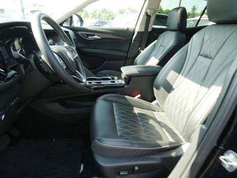 Used 2022 Buick Envision Avenir w/ Technology Package II image 14