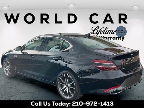 Used 2025 Genesis G70 2.5T RWD image 5