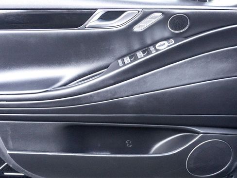 Used 2023 Genesis G80 2.5T image 10