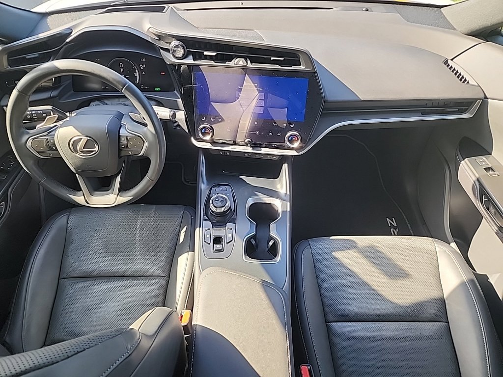 Certified 2024 Lexus RZ 450e Premium w/ Technology Package AWD/4WD image 22