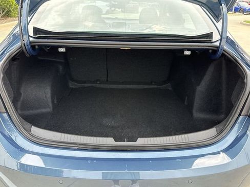 Used 2025 Chevrolet Malibu LT FWD image 12