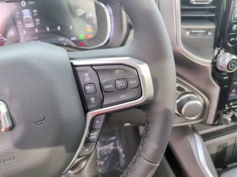 New 2026 RAM 1500 4x4 Crew Cab image 24