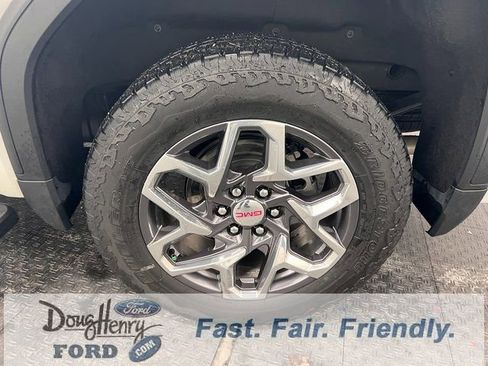 Used 2023 GMC Sierra 1500 SLT w/ SLT Premium Plus Package image 20