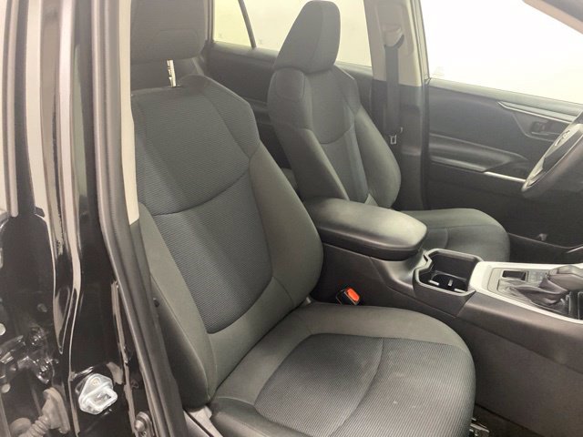 Certified 2025 Toyota RAV4 LE AWD/4WD image 30