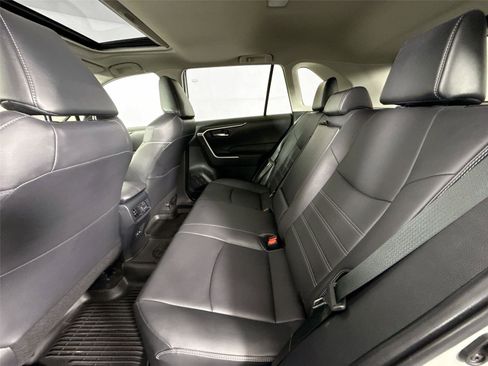Certified 2022 Toyota RAV4 XLE Premium AWD/4WD image 29