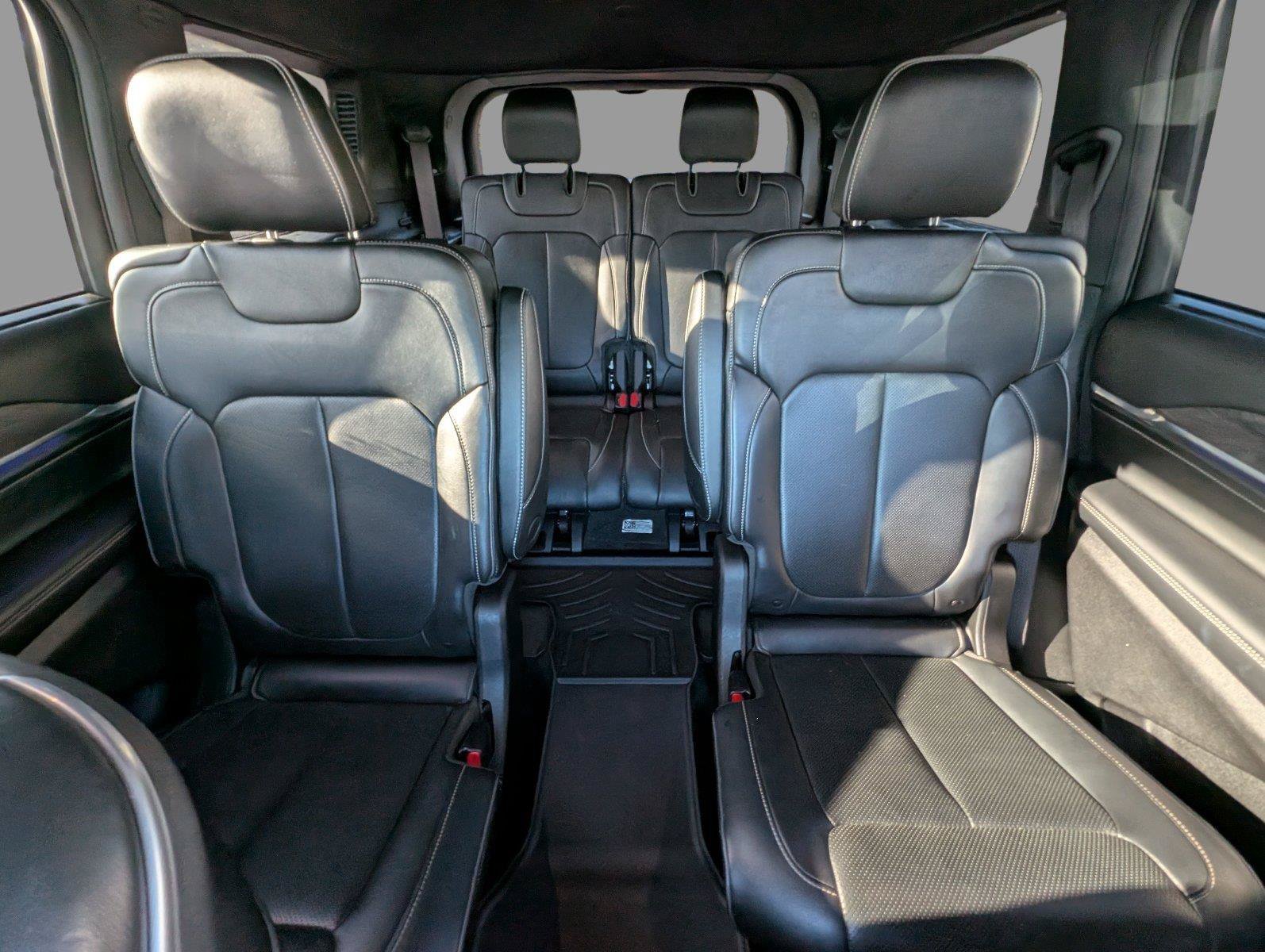 Used 2021 Jeep Grand Cherokee L Overland w/ Advanced Protech Group III AWD/4WD image 32