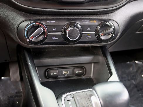 Used 2020 Kia Soul X-Line image 24