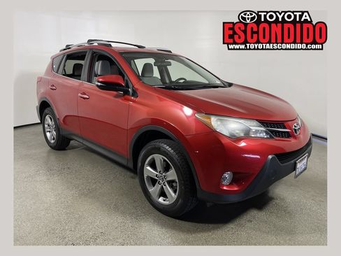 Used 2015 Toyota RAV4 XLE FWD image 1
