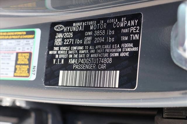 Certified 2026 Hyundai Elantra Limited FWD image 26
