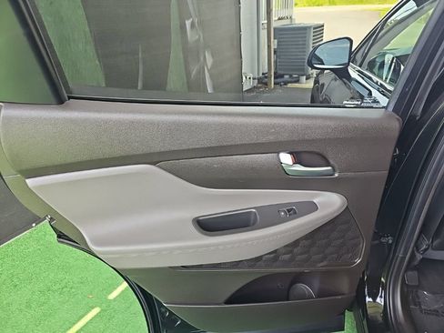 Used 2019 Hyundai Santa Fe SEL FWD image 38