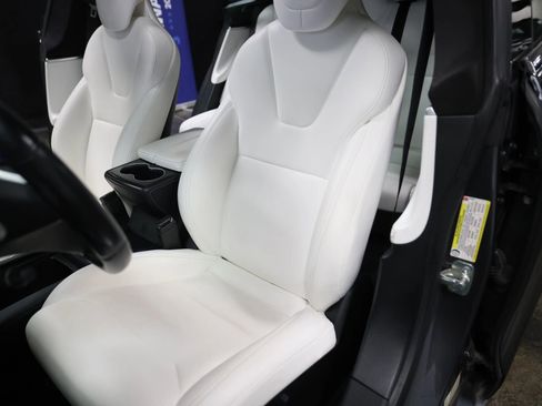 Used 2017 Tesla Model S 100D image 24