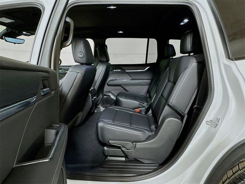 New 2026 GMC Acadia Elevation w/ Black Edition image 13