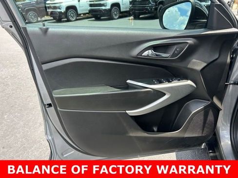 Certified 2024 Chevrolet Trax RS w/ Driver Confidence Package FWD image 12