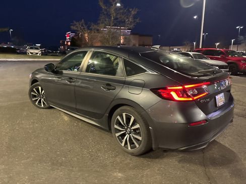 Certified 2023 Honda Civic EX-L image 9