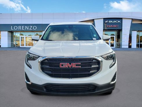 Used 2021 GMC Terrain SLE image 2