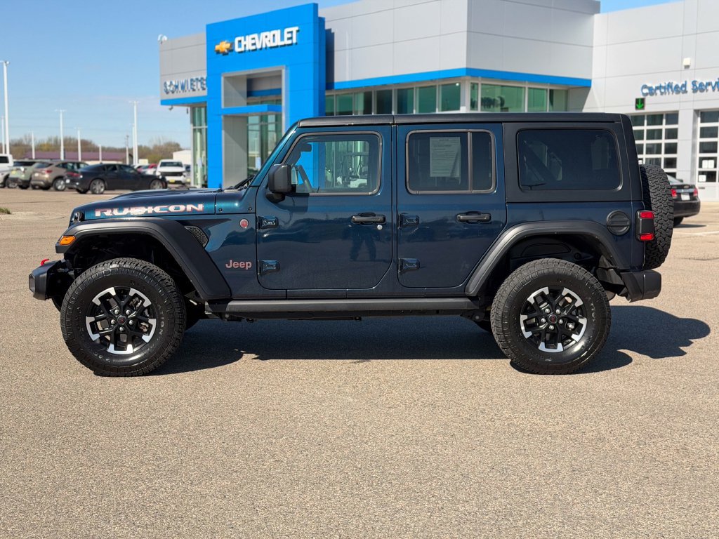 Used 2025 Jeep Wrangler Unlimited Rubicon AWD/4WD image 11