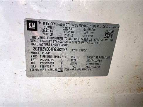 Used 2015 GMC Sierra 1500 SLT w/ SLT Crew Cab Value Package image 28