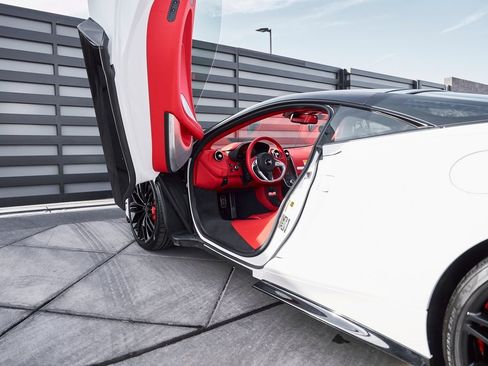 Used 2025 McLaren GTS image 34