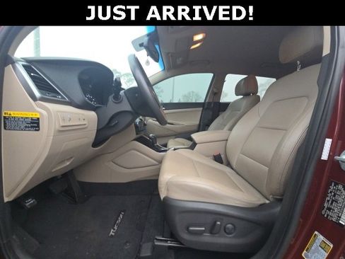 Used 2017 Hyundai Tucson Limited image 11