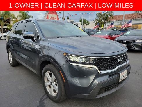 Used 2022 Kia Sorento LX FWD image 1